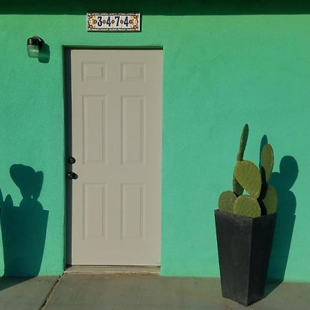 Smitty'S Hideaway Otel Twentynine Palms Dış mekan fotoğraf