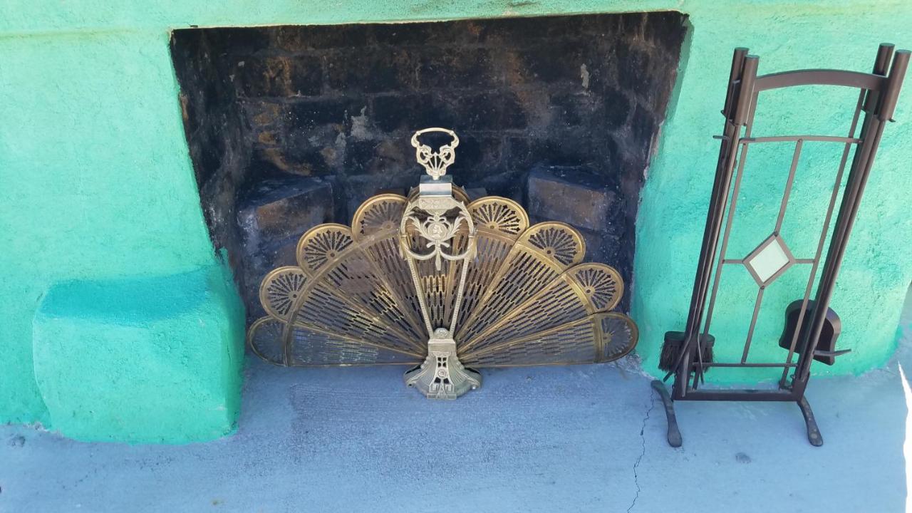 Smitty'S Hideaway Otel Twentynine Palms Dış mekan fotoğraf